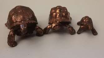 Three Copper Tortoise 5 cm