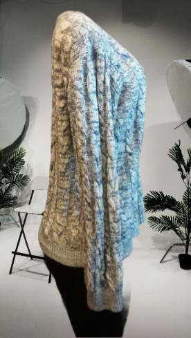 Blue and White Knitwear Jersey Top Label Size Large
