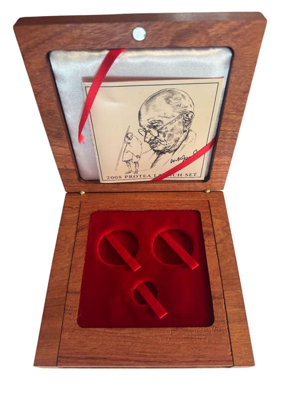 Original SA Mint Wooden Box - Box Holds 2 x 1oz Gold/ Silver Coins Encapsuled and 1 x 1/10th Ounce