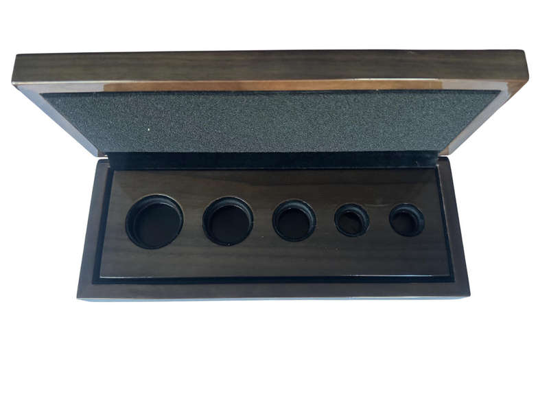 Stunning SA Mint Wooden Box - Holds 5 x Gold Coins Encapsuled Gold Coin