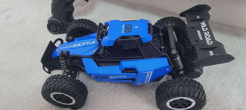 Brand New! 2.4Ghz Remote Control Car, 20KM/H Speed, Rechargeable, Big Rubber Tires, Blue Color