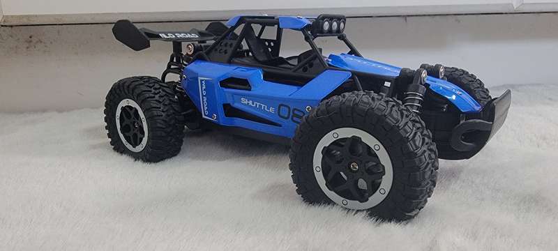 Brand New! 2.4Ghz Remote Control Car, 20KM/H Speed, Rechargeable, Big Rubber Tires, Blue Color