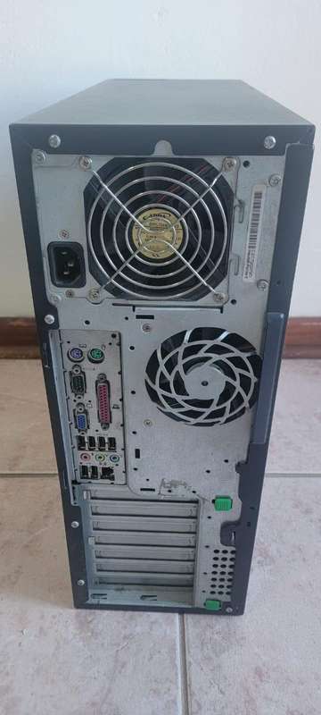 HP Compaq DC7700P Core 2 Duo Desktop Pc, NO RAM, NO HDD