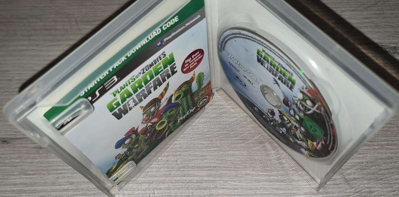 Plants vs Zombies Garden Warfare - PS3