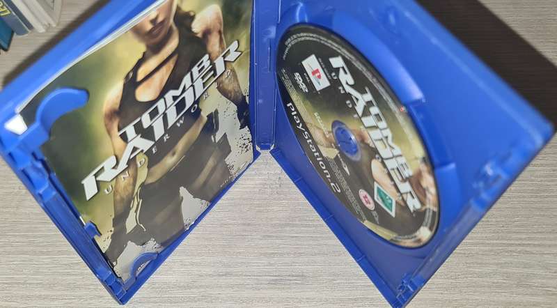Tomb Raider Underworld - PS2