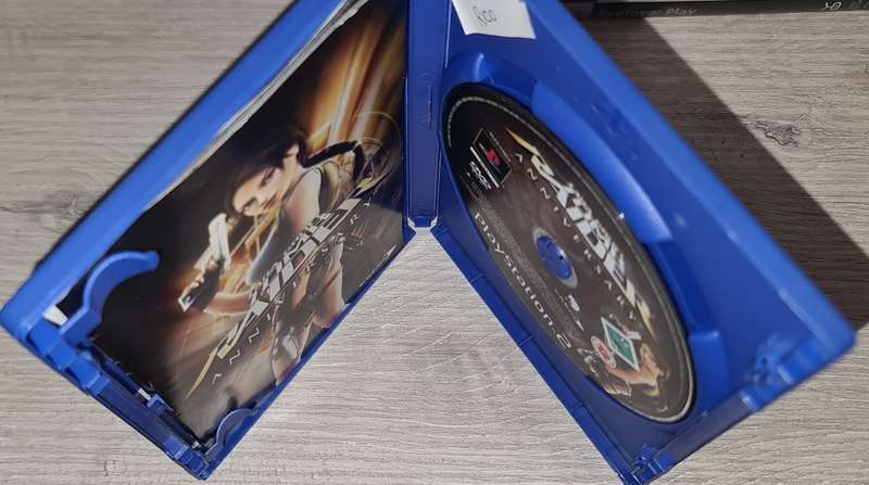 Tomb Raider Anniversary - PS2