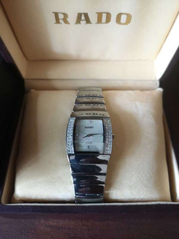 Rado Sintra with pearlised dial and 48 diamonds