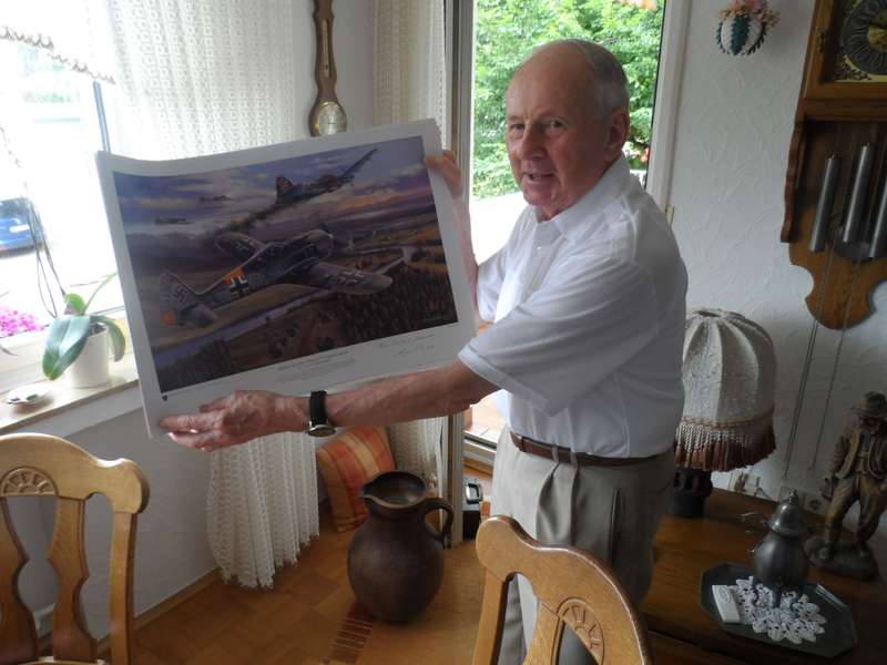 FOCKEWULF FW190 'Green Heart Knights Cross Kill' - Signed by Hugo Broch.