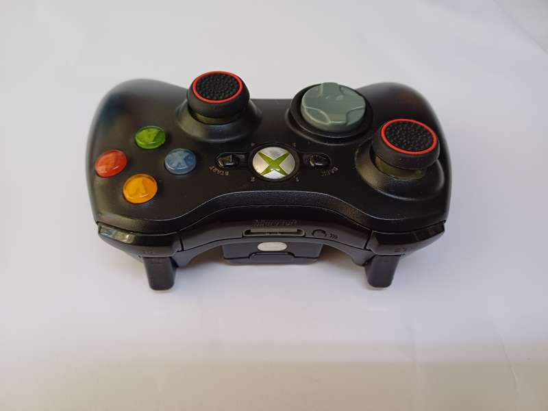 Xbox 360 S (Please read description)