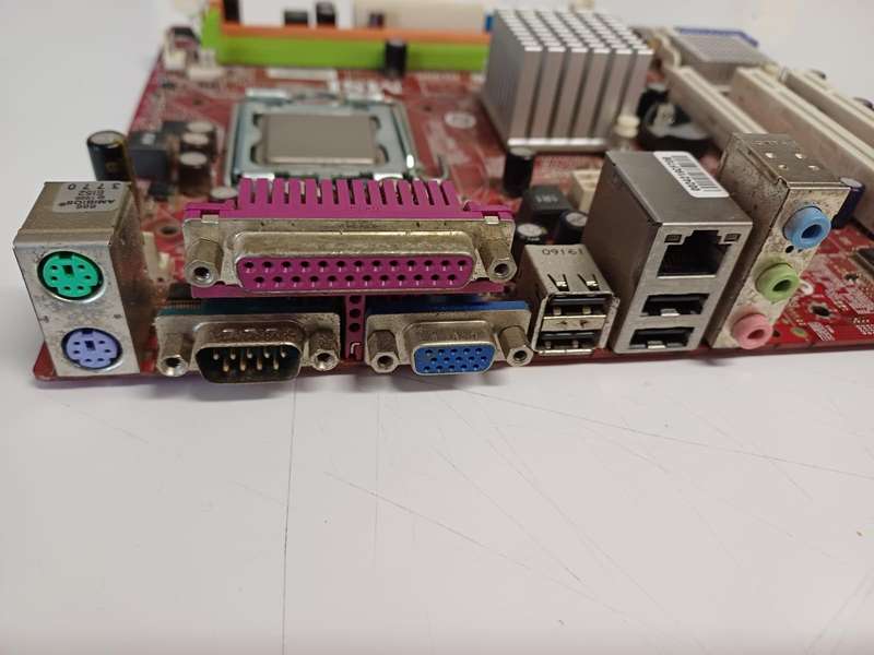 Motherboard MSI-G31M3 V2 and Intel E7300 (Please read description)