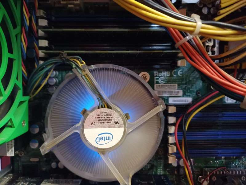 SuperMicro X8DA3 Server