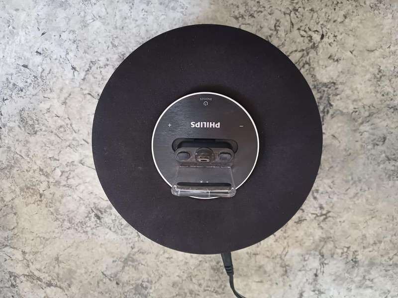 PHILIPS BLUETOOTH SPEAKER DOCKING STATION