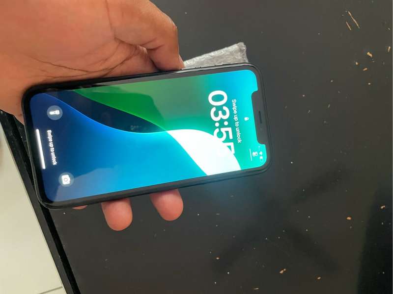 iPhone XR 64gb