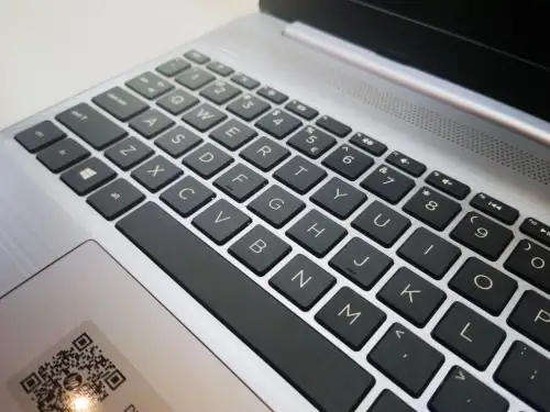 HP 255 Amd G8  Laptop - 8 Gig Ram - 512 SSD + Free Bag Worth R399