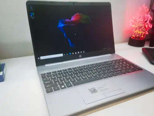 HP 255 Amd G8  Laptop - 8 Gig Ram - 512 SSD + Free Bag Worth R399