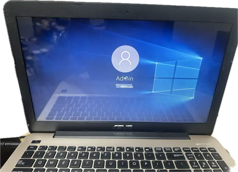 Asus - X555L- Intel Core i5 - 8GB RAM - Windows 10 - 1TB Storage