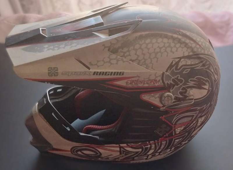 SPARX ECE/22-05 DOT MEDIUM OFFROAD HELMET