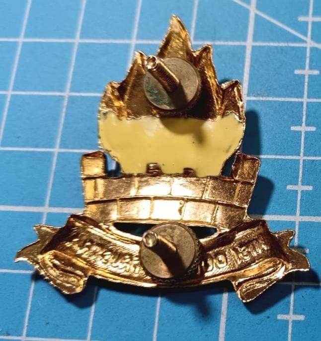 SADF - Sasolburg Commando Cap Badge