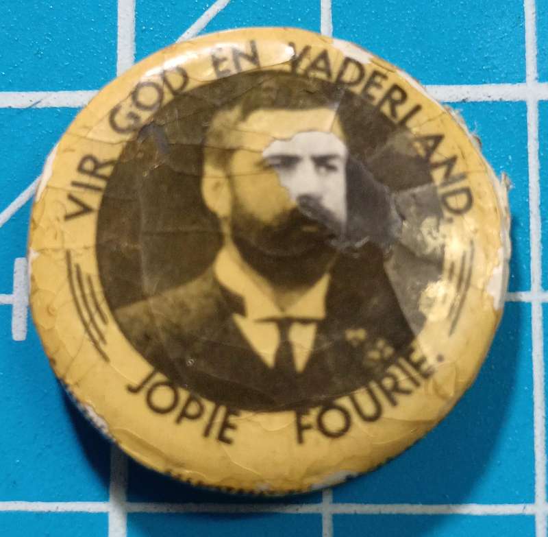 antique Jopie Fourie pin badge Pin