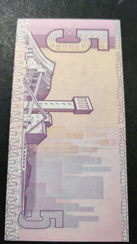 Stals R5 note
