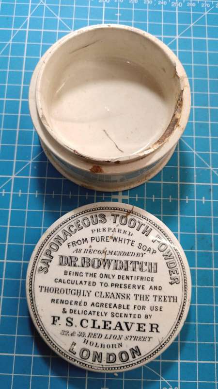 Saponaceous Tooth Powder - FS Cleaver Vintage Container