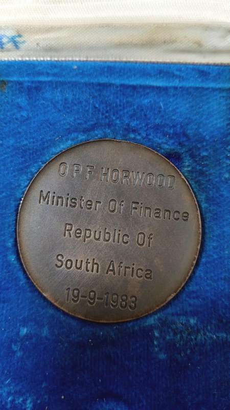 Horwood medallion