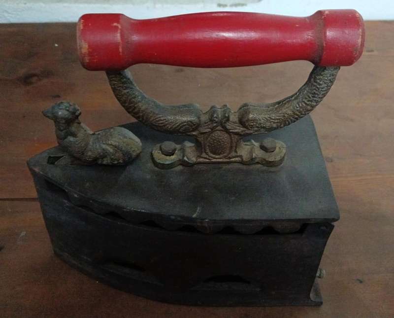 wow - Old vintage heavy solid Brass Coal Iron with wooden handle with Rooster motif.