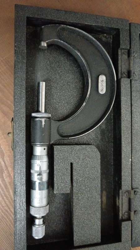 Vintage Moore and Wright Micrometer