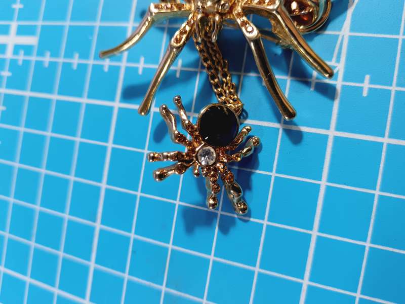 Costume Jewellery - Spider family Brooch