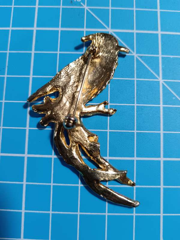Costume Jewellery - Bird Brooch