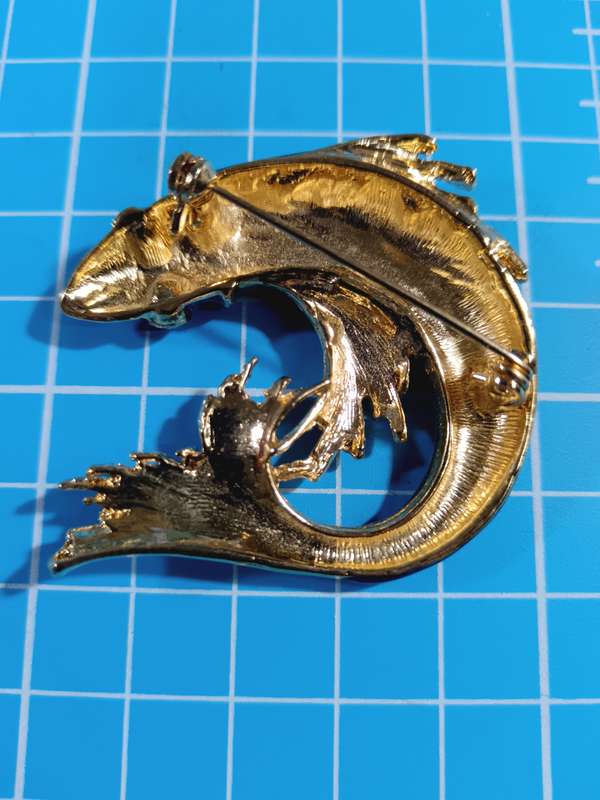 Costume Jewellery - fish brooch