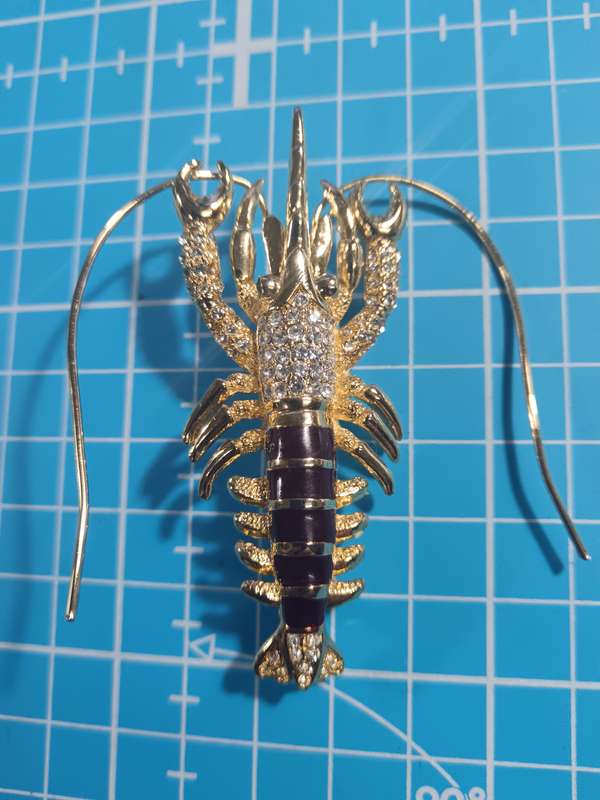 Costume Jewellery - beautiful crayfish brooch