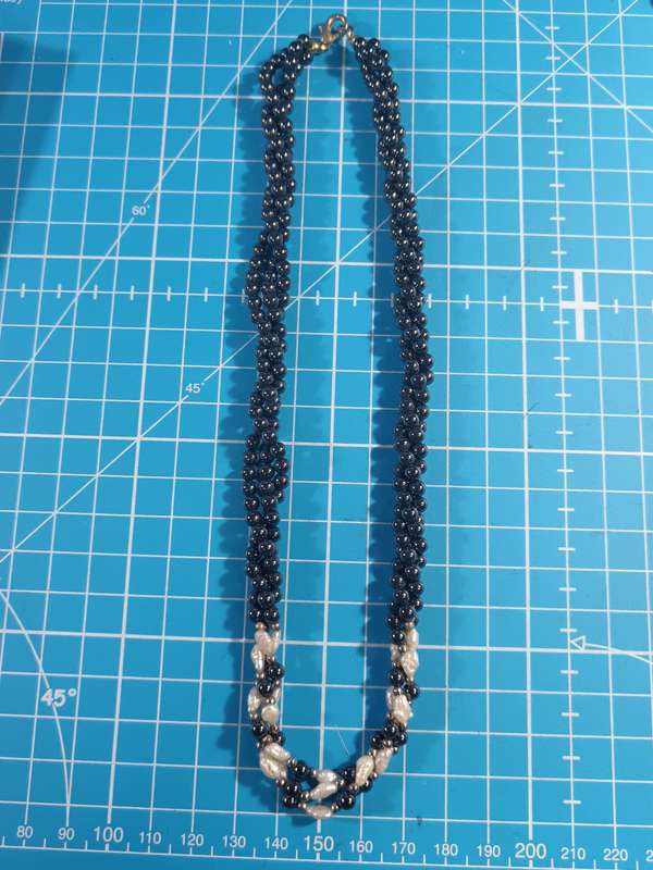 Costume Jewellery - necklace