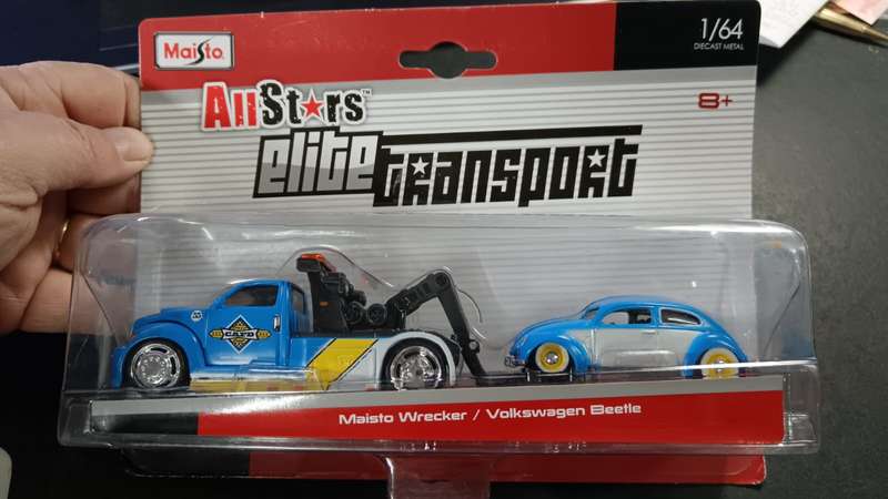 Maisto Elite Transporters Beetle