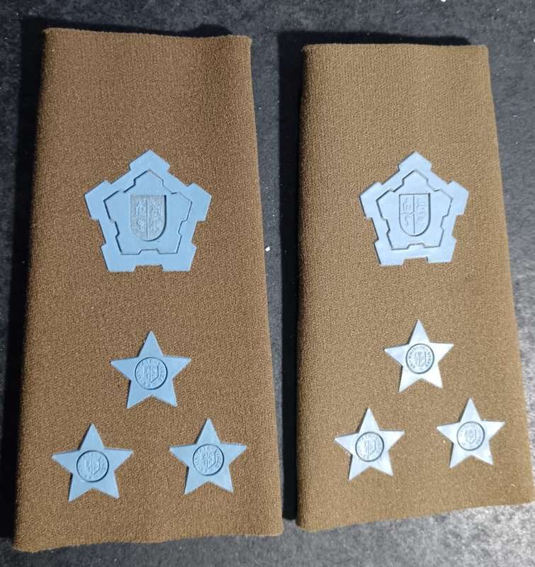 SADF - Air Force Brigadier Slip on Ranks