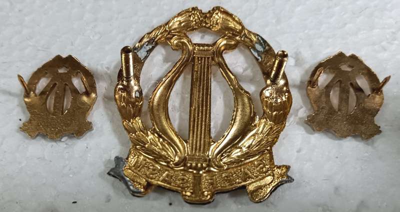 SADF - Army Band Cap Badge and Collars