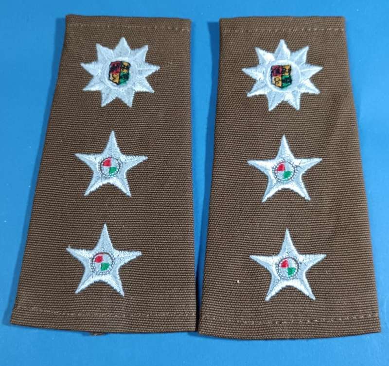 SADF - Army Colonel Slip on Ranks