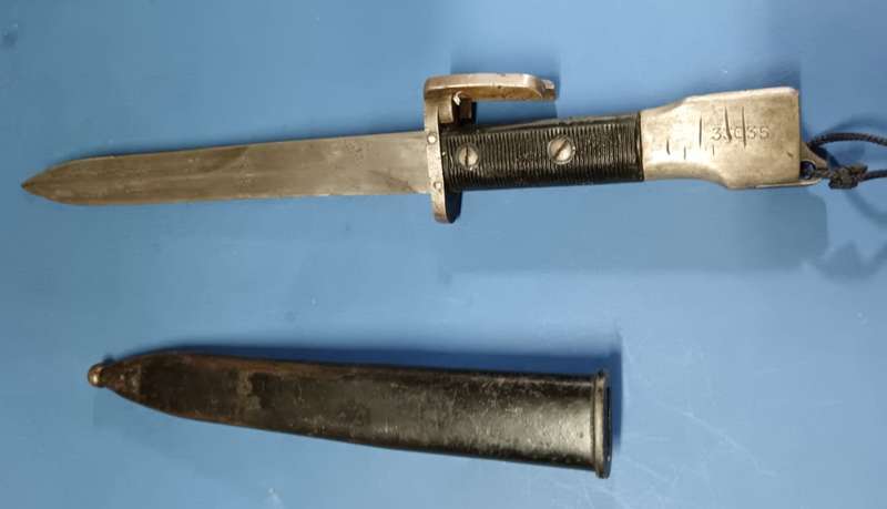 Complete FN FAL Bayonet with Scabbard