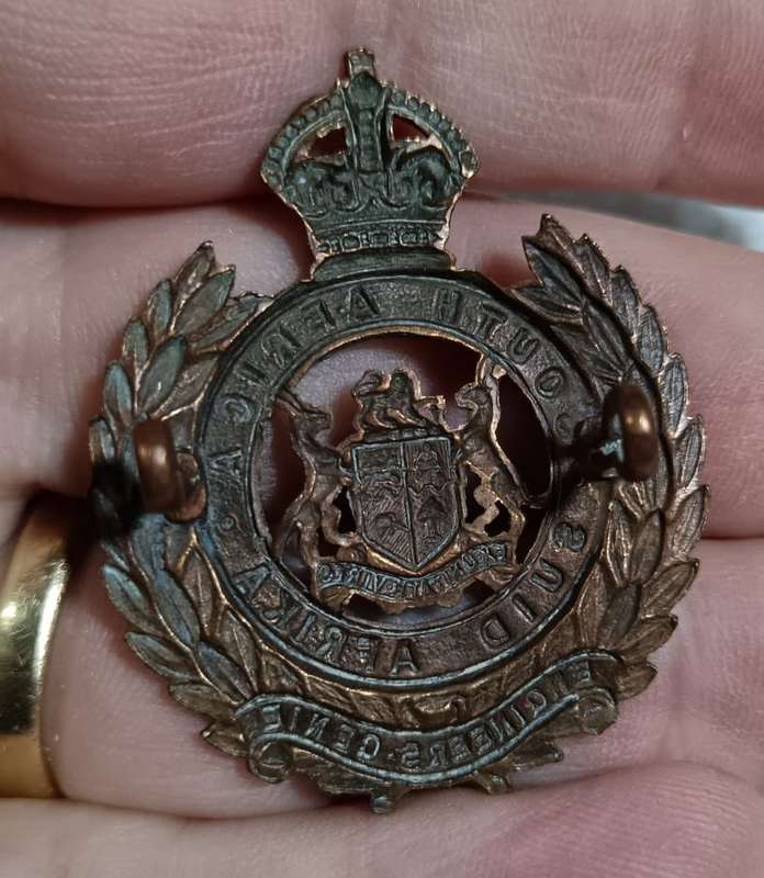 SADF - Engineers Cap Badge