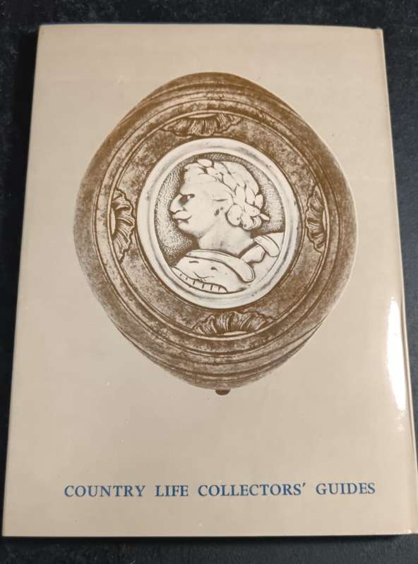 French pistols and sporting guns (Country life collectors' guides)
