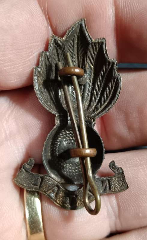 SADF - Natal Artillery Cap Badge