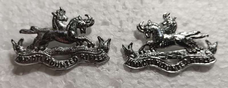 SADF - Umvoti Mounted Rifles Collar Badge Pair