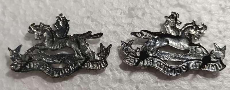SADF - Umvoti Mounted Rifles Collar Badge Pair