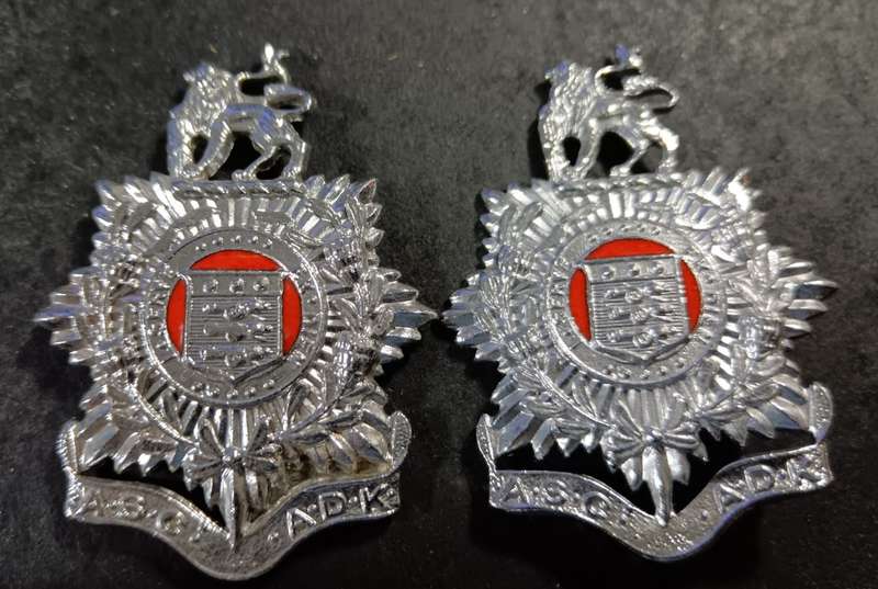 SADF - Admin Services Cap Badges