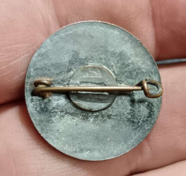 Brooch Pin Badge