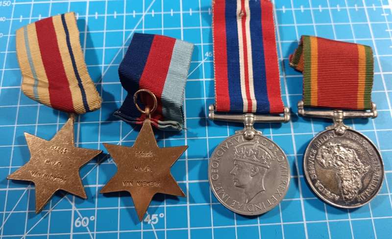 Full Size - World War Two 8th Army Group of 4: Van Niekerk