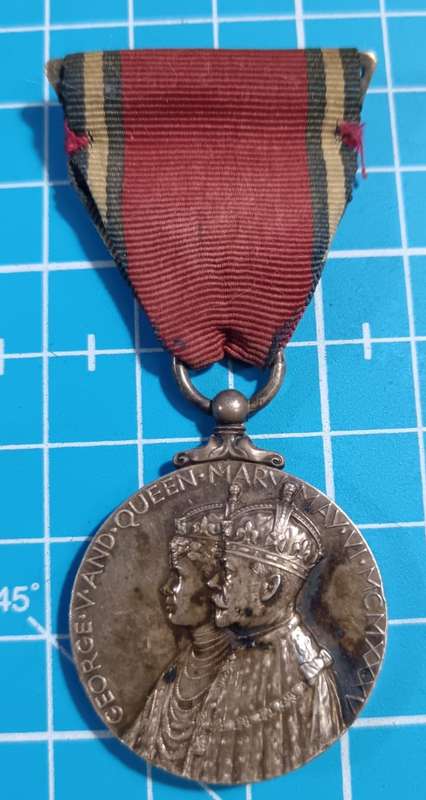 WW2 British 1935 Official King George V Silver Jubilee Medal