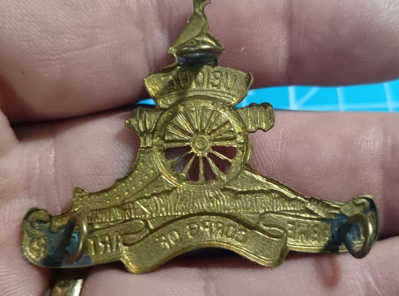 Zimbabwe Corps of Artillery Cap Badge