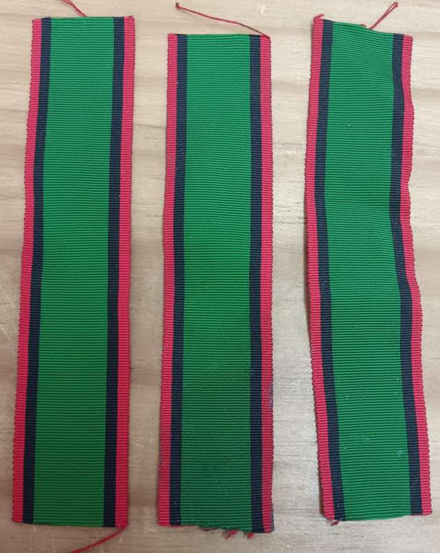 Rhodesia - WW2 War Service Medal Ribbon - 15 CM