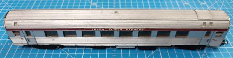 Lima H0 1023 TEE Car of the SNCF